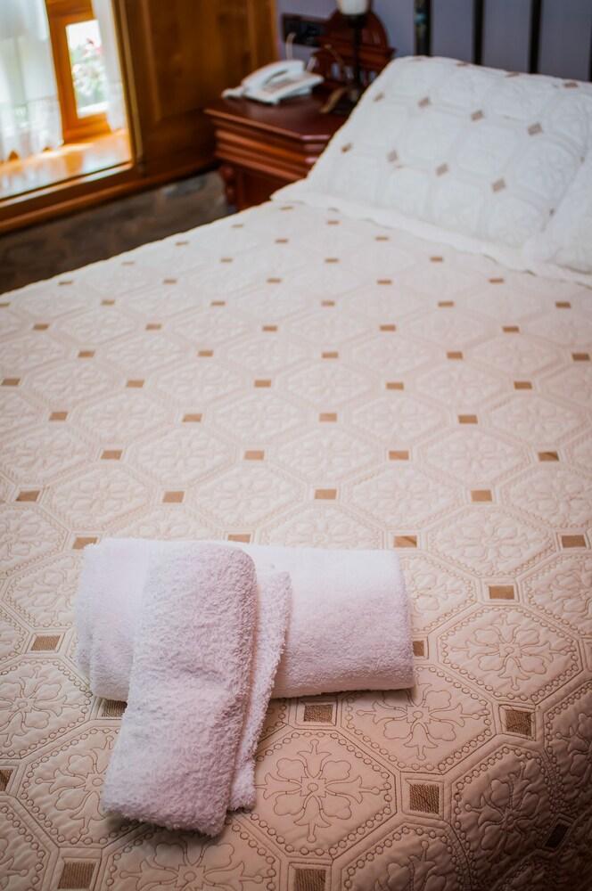 El Capricho De Josana Hotel Las Herrerias Ngoại thất bức ảnh