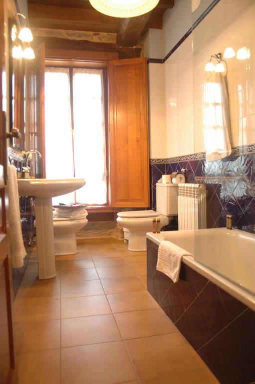 El Capricho De Josana Hotel Las Herrerias Ngoại thất bức ảnh